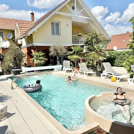 Daire Lelle Udvar 2 Ac Free Parking *